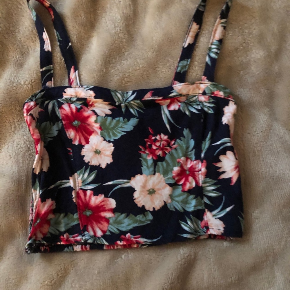 Hollister Flower Pattern Crop Top